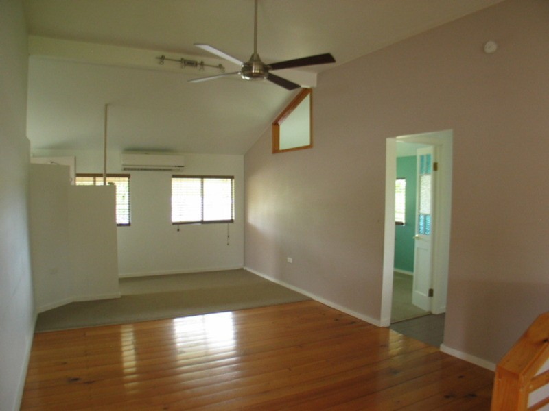 31 Livingstone Street, Bowen QLD 4805