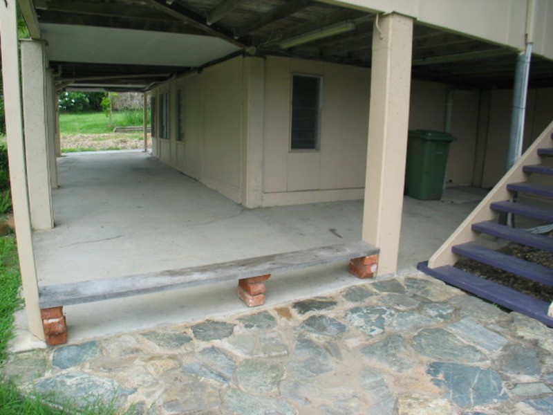 31 Livingstone Street, Bowen QLD 4805