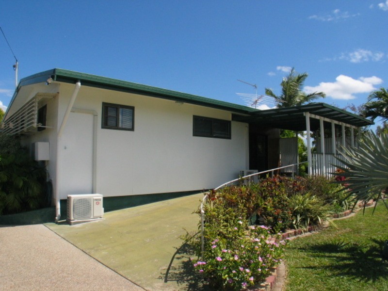 8 Carey Court, Bowen QLD 4805