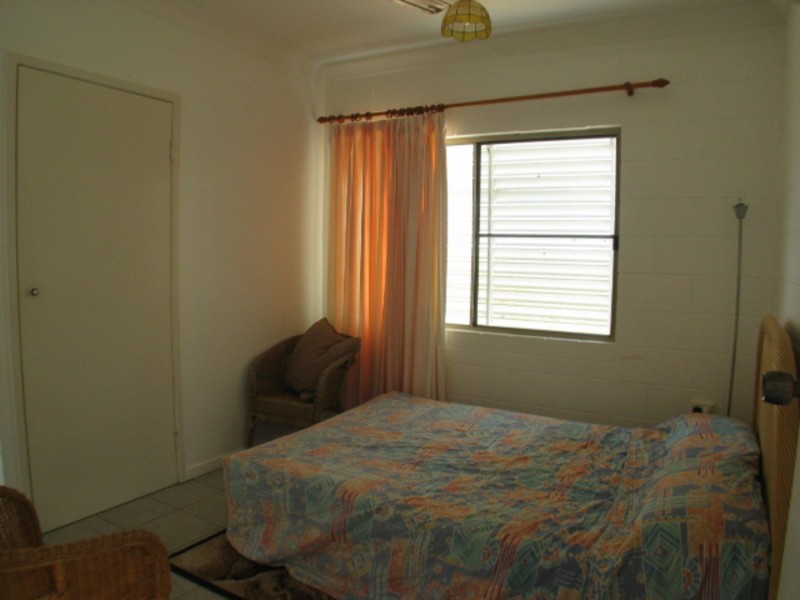 12 Poinciana Drive, Bowen QLD 4805