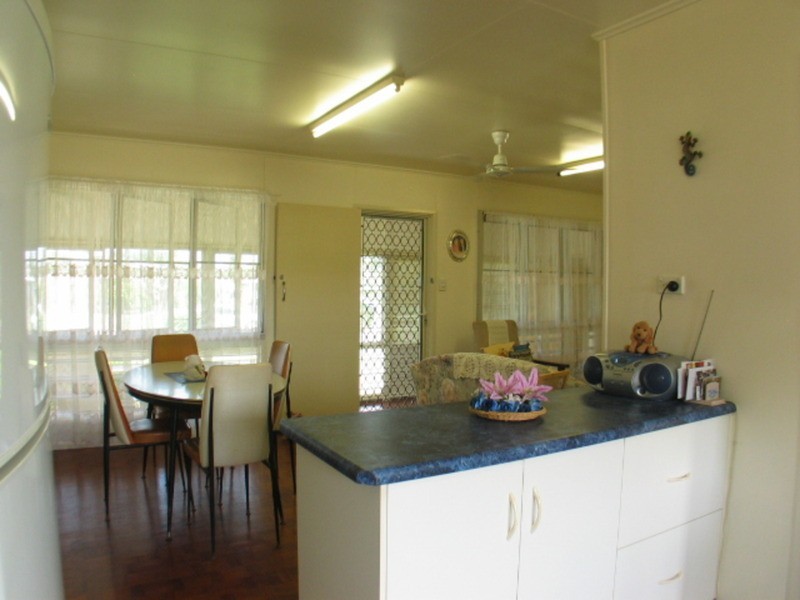 11 Marshall Street, Bowen QLD 4805