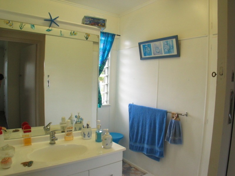 11 Marshall Street, Bowen QLD 4805