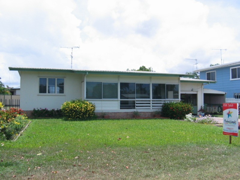 11 Marshall Street, Bowen QLD 4805