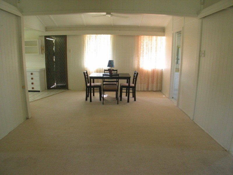 112 Herbert Street, Bowen QLD 4805