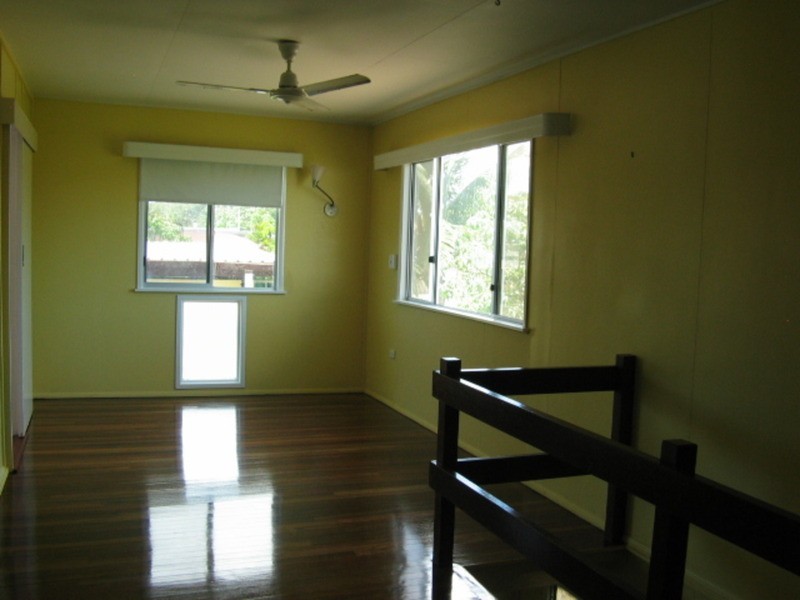 97 Esplanade, Bowen QLD 4805