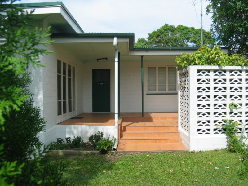 12 Leichhardt Street, Bowen QLD 4805