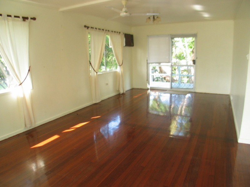 85 Horseshoe Bay Road, Bowen QLD 4805