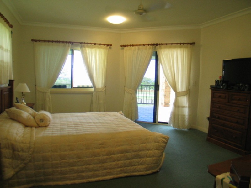27 Africandar Road, Bowen QLD 4805