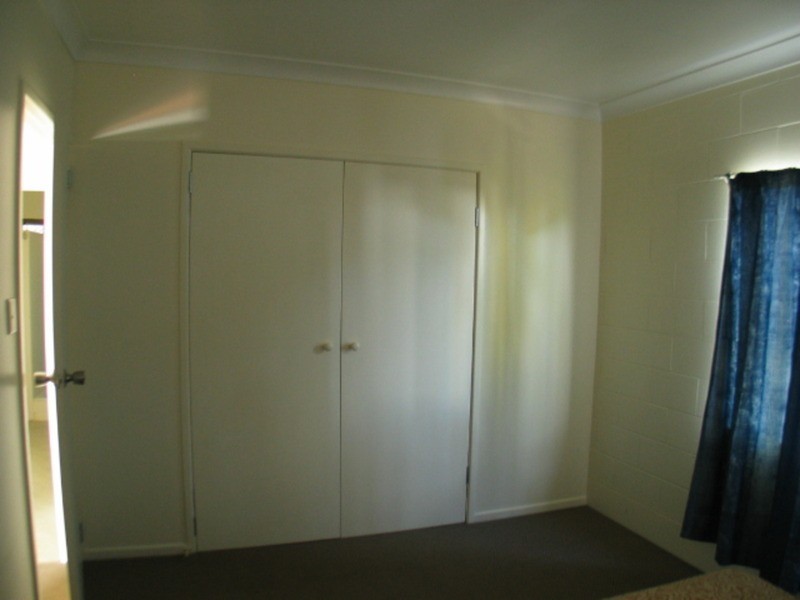 2/10 Poinciana Drive, Bowen QLD 4805