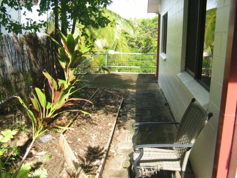 2/10 Poinciana Drive, Bowen QLD 4805