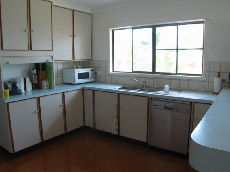 11A Thomas Street, Bowen QLD 4805