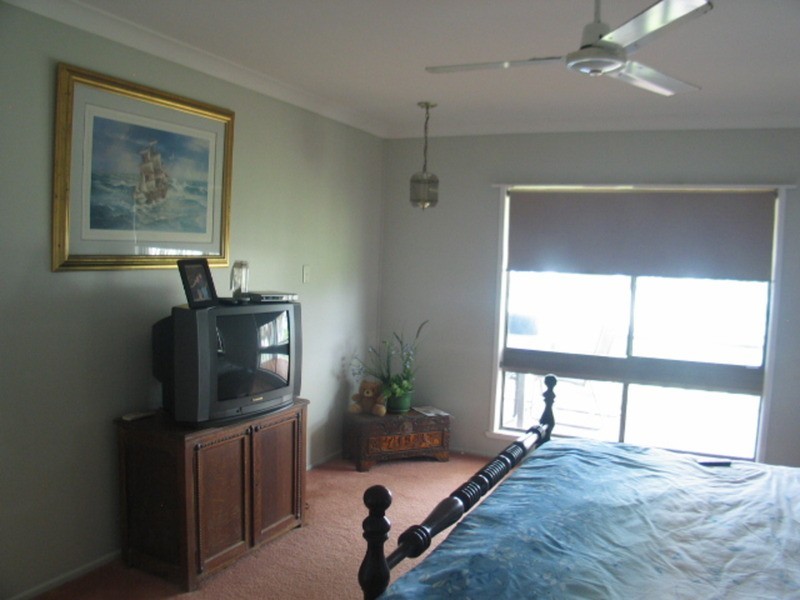 11A Thomas Street, Bowen QLD 4805
