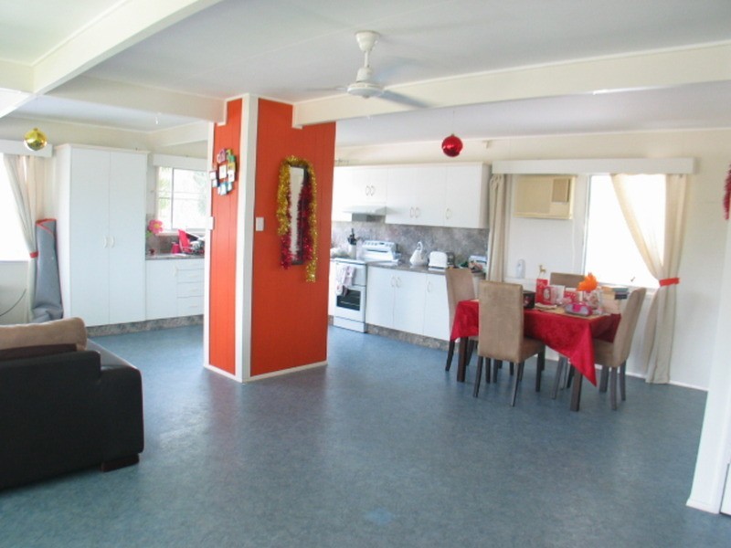 21 Gloucester Street, Bowen QLD 4805