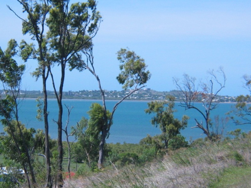 13 Harbour View Terrace, Bowen QLD 4805