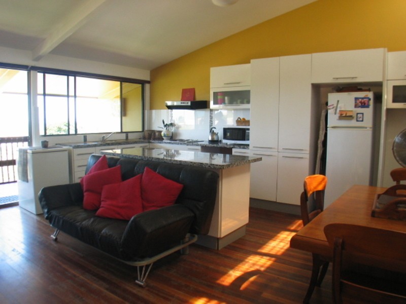 2/7 Banyan Drive, Bowen QLD 4805