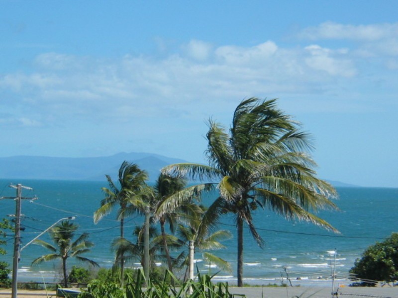 2/7 Banyan Drive, Bowen QLD 4805