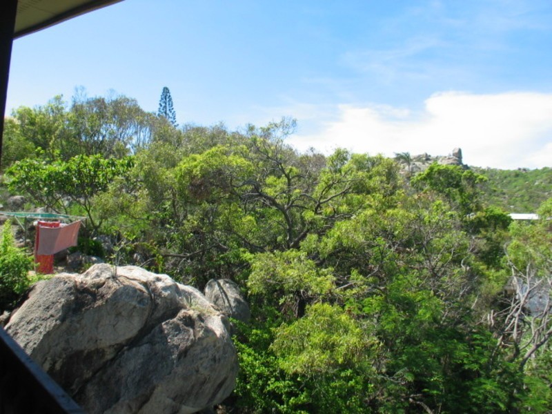 2/7 Banyan Drive, Bowen QLD 4805