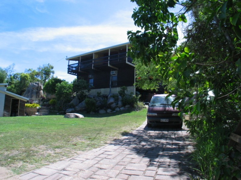 2/7 Banyan Drive, Bowen QLD 4805