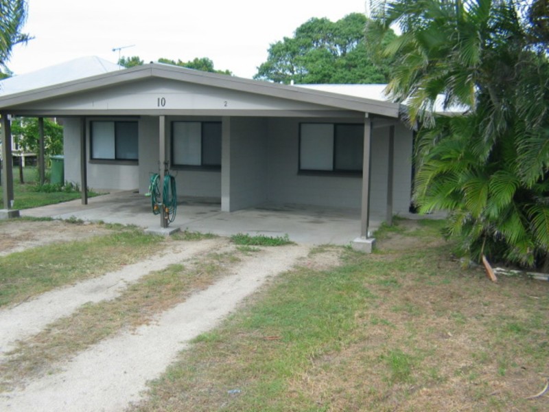 2/10 Field Street, Bowen QLD 4805