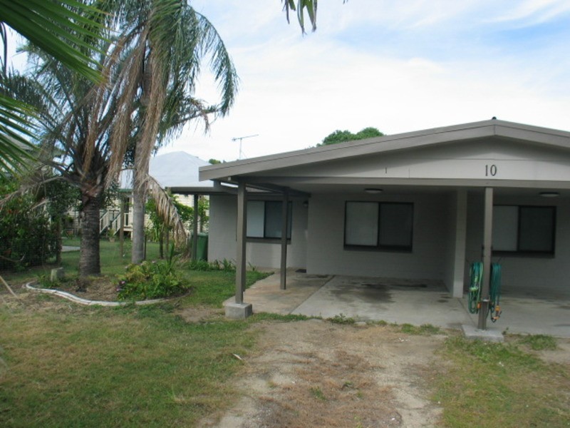 1/10 Field Street, Bowen QLD 4805