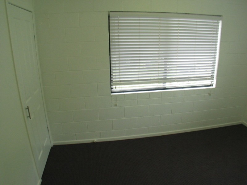 1/10 Field Street, Bowen QLD 4805