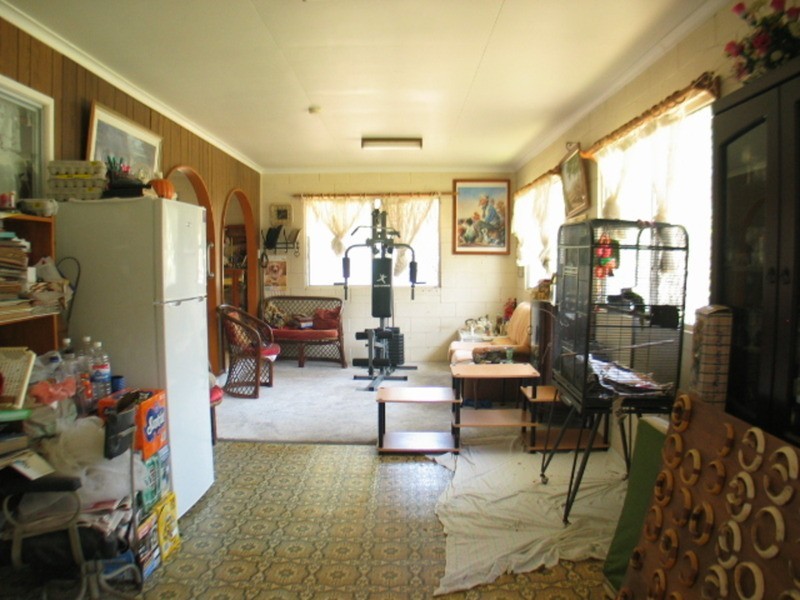 5 Robe Street, Bowen QLD 4805