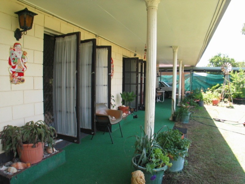 5 Robe Street, Bowen QLD 4805