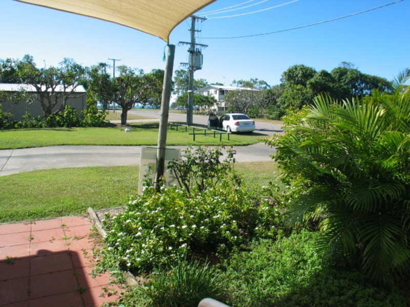 1/41-43 Crofton Street, Bowen QLD 4805