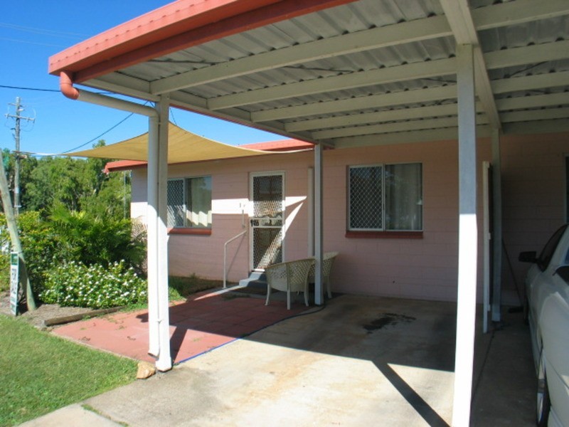 1/41-43 Crofton Street, Bowen QLD 4805