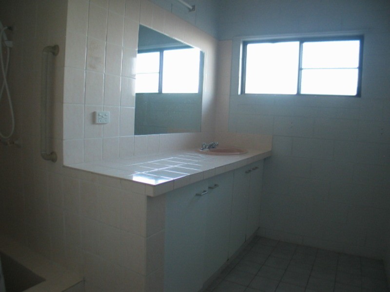 18502 Bruce Highway, Bowen QLD 4805