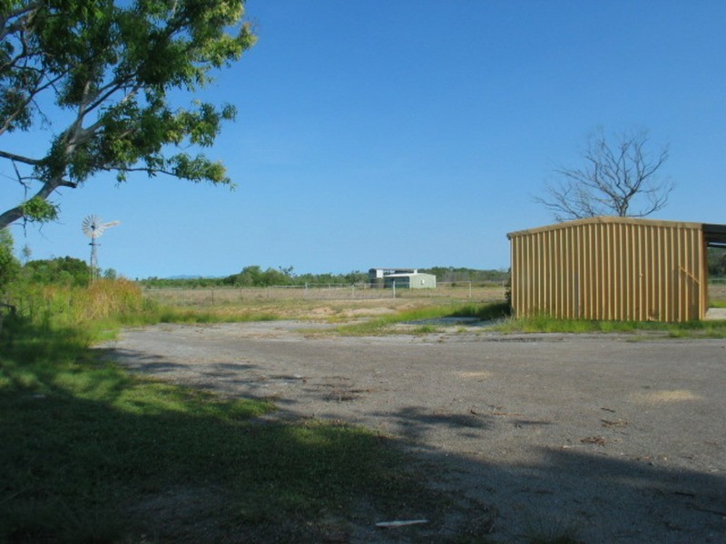 18502 Bruce Highway, Bowen QLD 4805
