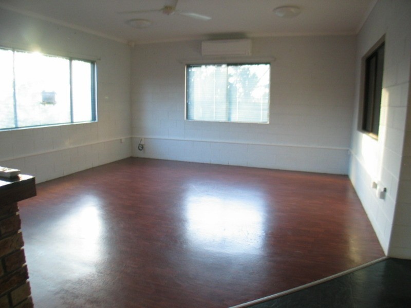 18502 Bruce Highway, Bowen QLD 4805
