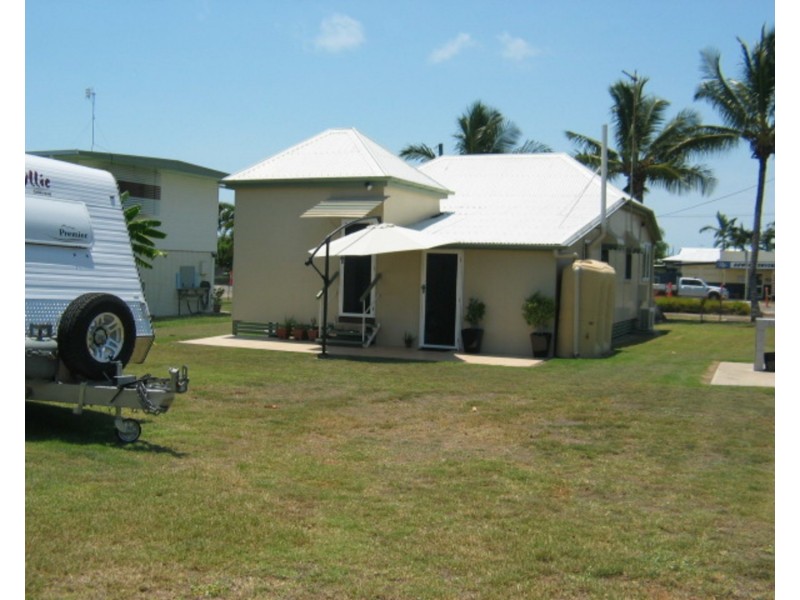 90 Powell Street, Bowen QLD 4805