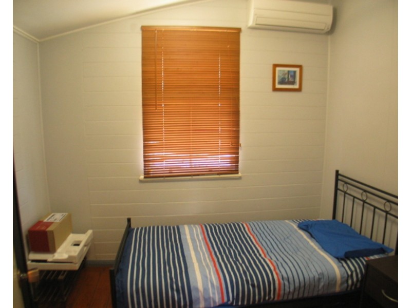 90 Powell Street, Bowen QLD 4805