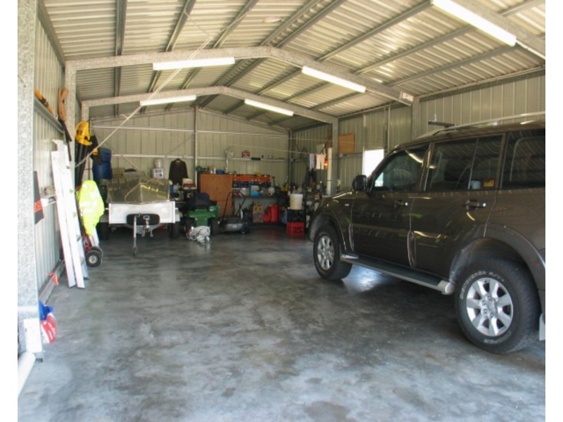 90 Powell Street, Bowen QLD 4805