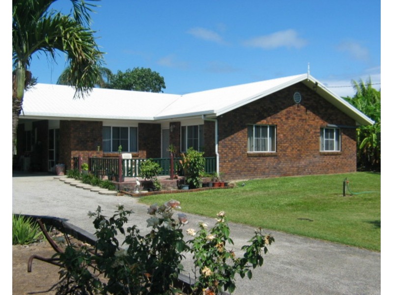 33 Brighton Road, Bowen QLD 4805