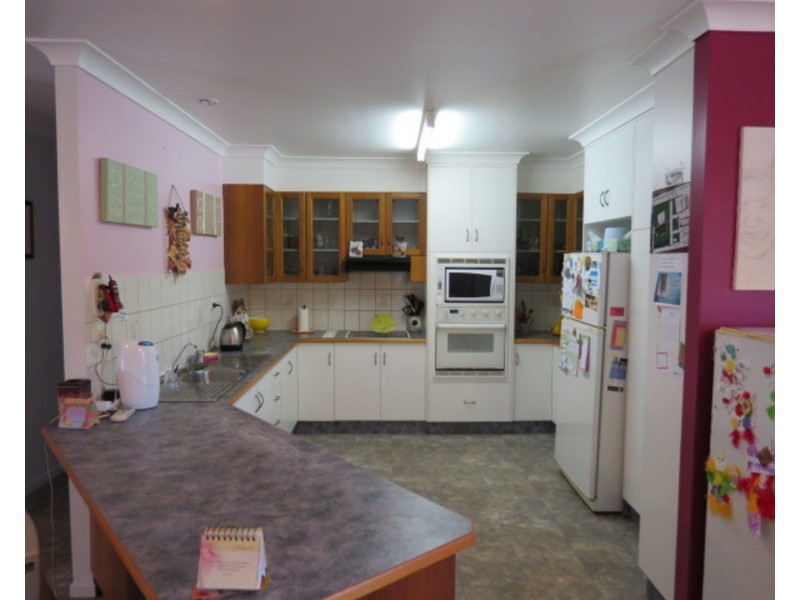 33 Brighton Road, Bowen QLD 4805
