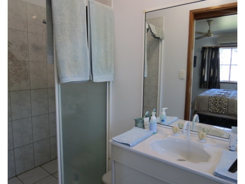 33 Brighton Road, Bowen QLD 4805