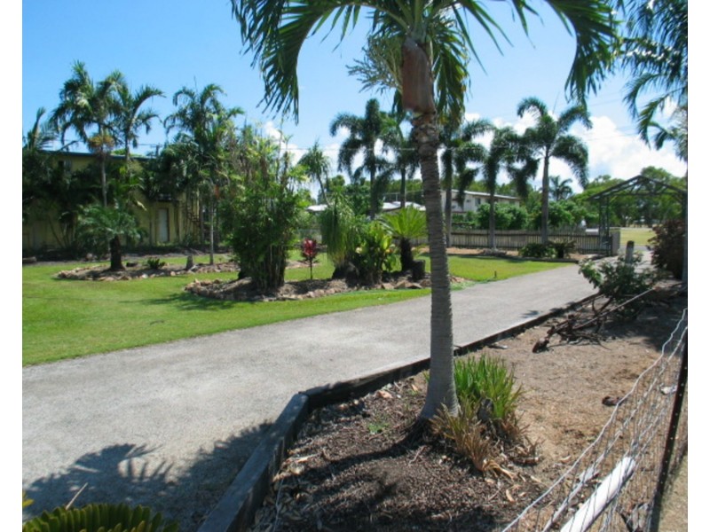 33 Brighton Road, Bowen QLD 4805
