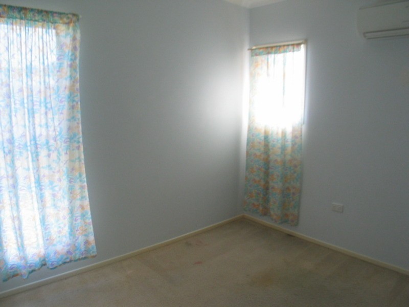 2/28 Sinclair Street, Bowen QLD 4805