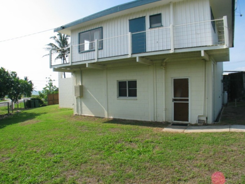 3 Banyan Drive, Bowen QLD 4805