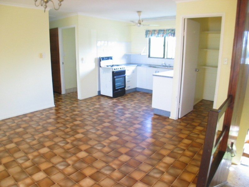 15 Avicennia Street, Bowen QLD 4805