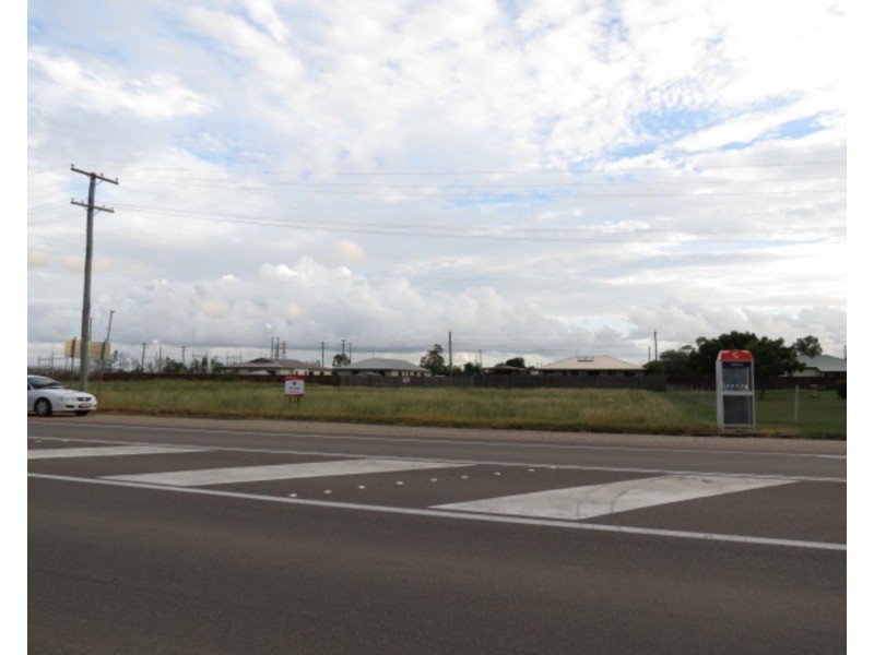 39-41 Myles Street, Bowen QLD 4805