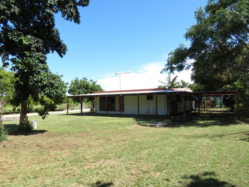 49 Flemington Road, Bowen QLD 4805