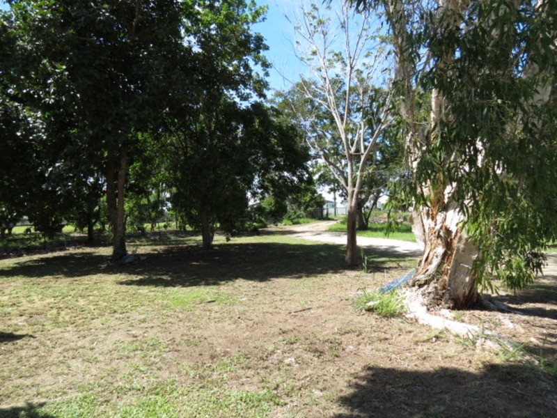 49 Flemington Road, Bowen QLD 4805