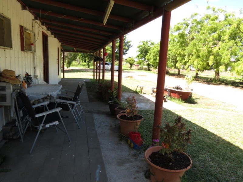 49 Flemington Road, Bowen QLD 4805