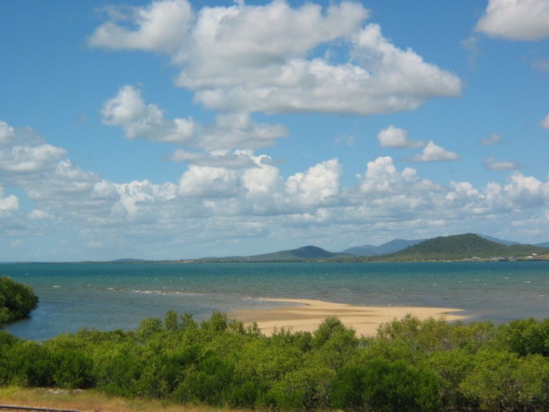 1/104 Dalrymple Street, Bowen QLD 4805