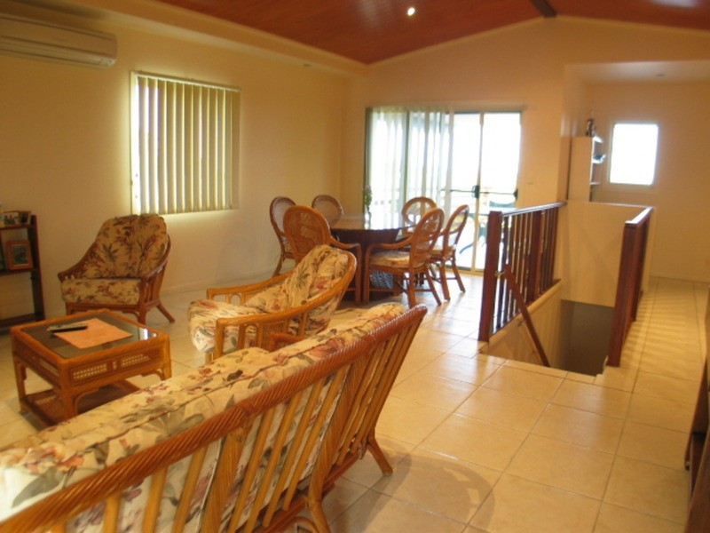 1/104 Dalrymple Street, Bowen QLD 4805