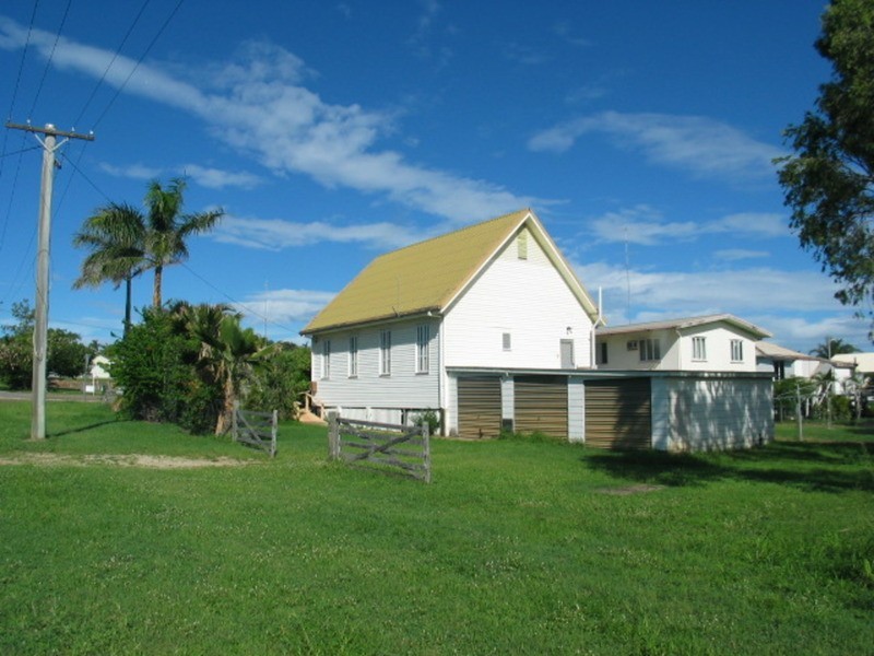 41A Gregory Street, Bowen QLD 4805
