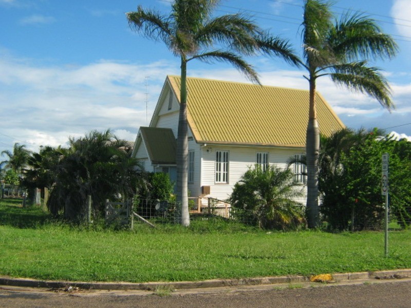 41A Gregory Street, Bowen QLD 4805